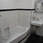 Pensión - Center 3*